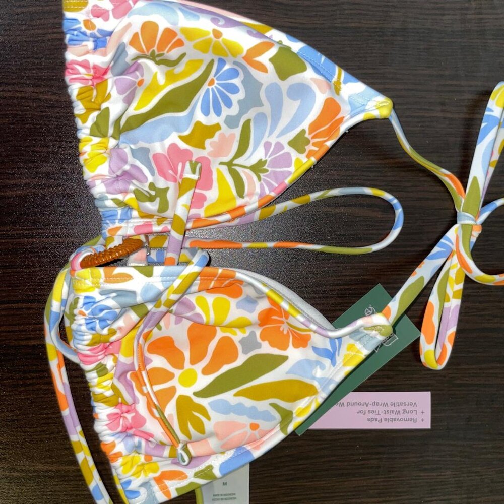 NWT Lot of 10 Brand New Women's Swimsuits | Tops, Bottoms, One-Piece |MSRP $200+ - Picture 5 of 15